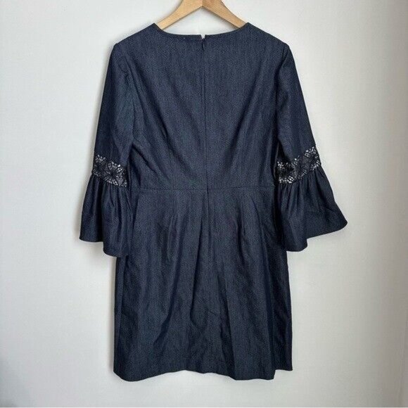The Limited Denim Shift Dress 3/4 Bell Sleeve Womens Sz 8 Blue Crochet Lace Trim - Picture 4 of 9